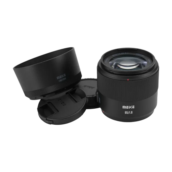 Meike 85mm F1.8 SE II com o para-sol e as tampas