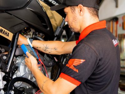 Curso de injeção eletrônica de motos Honda e Yamaha, do Iebis Apollo