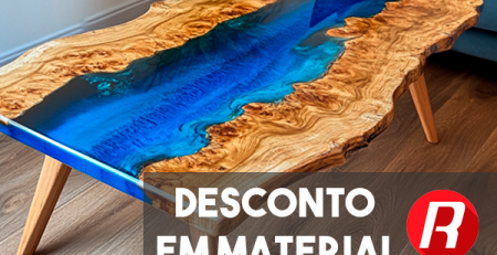 Mesa river table de madeira com rio de resina azul, capa do Curso Mesa Resinada do Zero