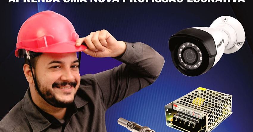 Instrutor de capacete com câmera de segurança, fonte, conector e DVR, capa do Curso de CFTV